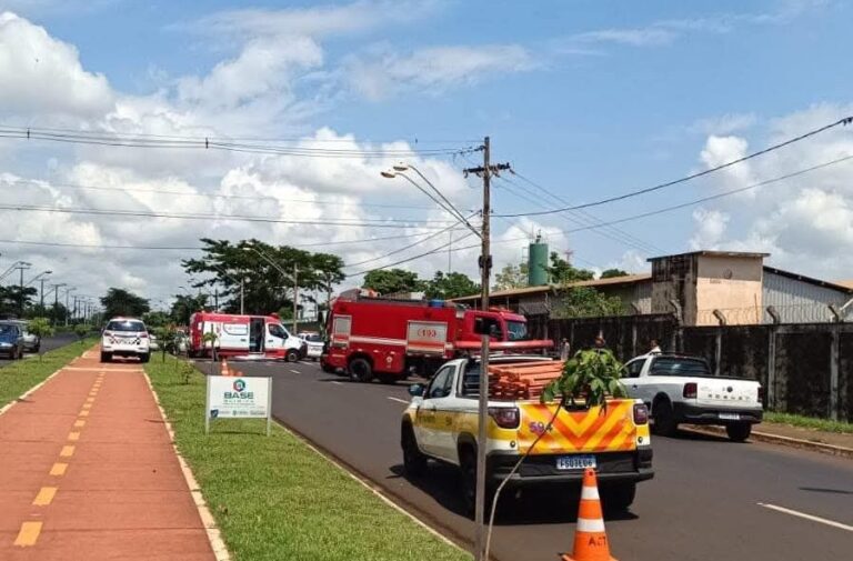 Técnico de 28 anos morre ao receber descarga elétrica durante reparo em fibra óptica da zona Norte