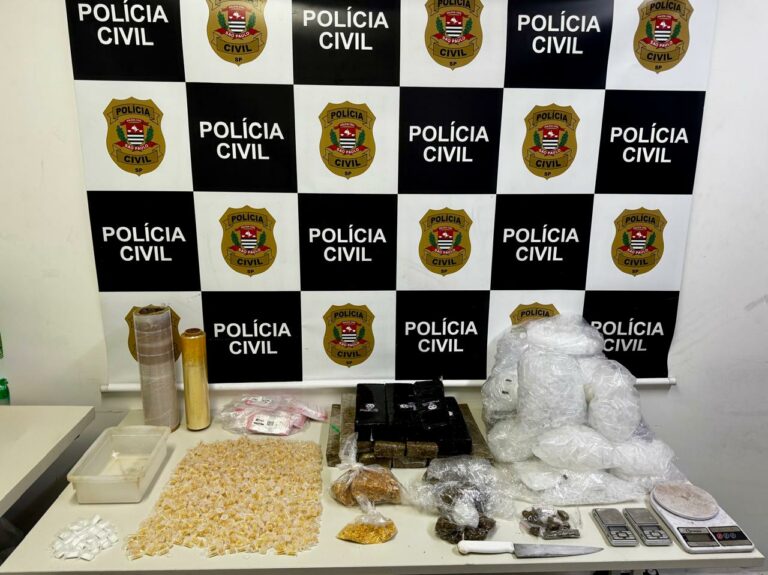 Polícia Civil fecha fábrica de drogas e prende 3 traficantes