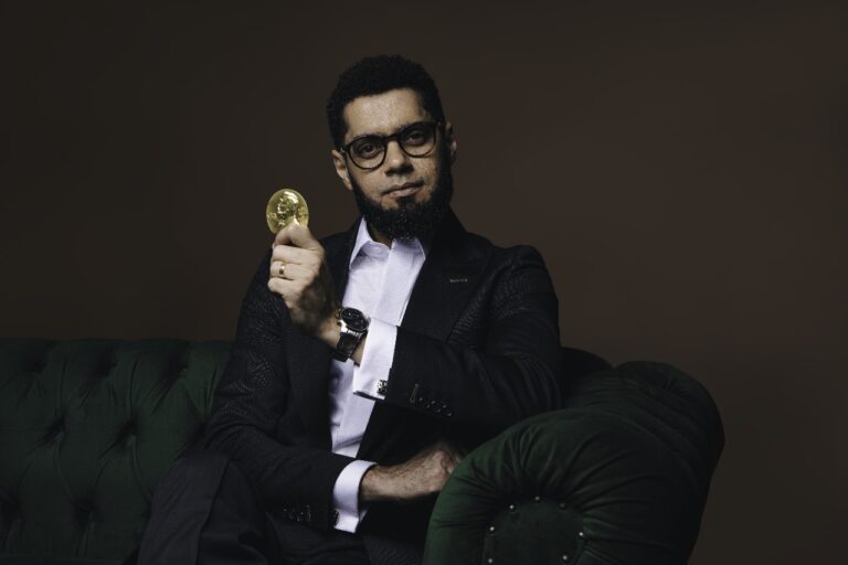 Escritor Elton Euler passa a integrar o corpo acadêmico da ABRASCI