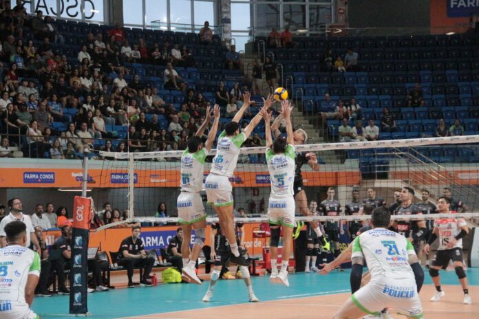 São José perde para o Sesi-Bauru pela Superliga Masculina de Vôlei São José perde para o Sesi-Bauru pela Superliga Masculina de Vôlei