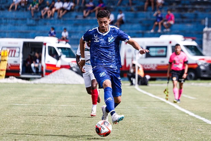 Taubaté estreia com derrota na Série A2 do Campeonato Paulista