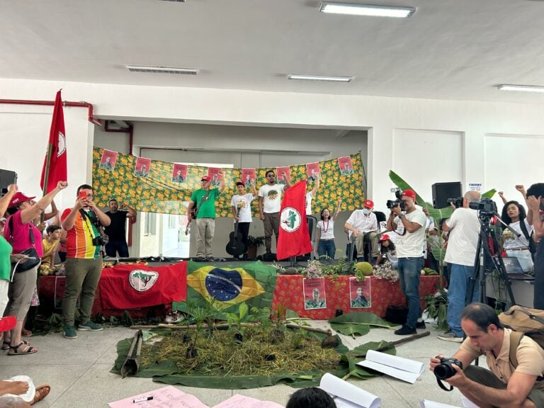 MST realiza homenagem às vítimas do ataque ao assentamento em Tremembé