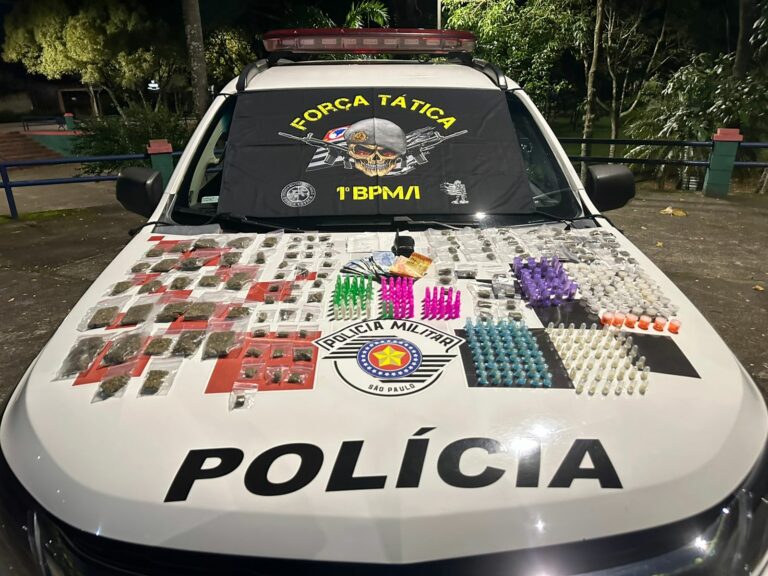 Menor é apreendido com mais de 400 porções de droga em São José