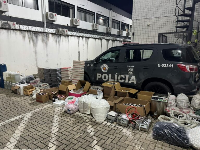Dupla é presa em operação para desmontar fábrica clandestina de anabolizantes em Pindamonhangaba