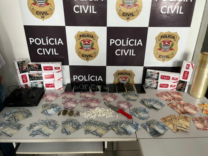 Cinco são presos em operação contra o tráfico de drogas em Caçapava Cinco são presos em operação contra o tráfico de drogas em Caçapava