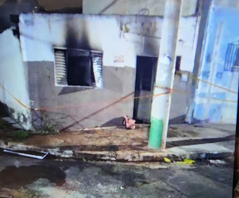 VÍDEO: Incêndio atinge residência do Jardim Marchesi e uma pessoa morre