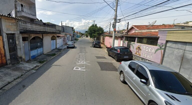 Homem morre após sofrer parada cardiorrespiratória e causar engavetamento em Taubaté