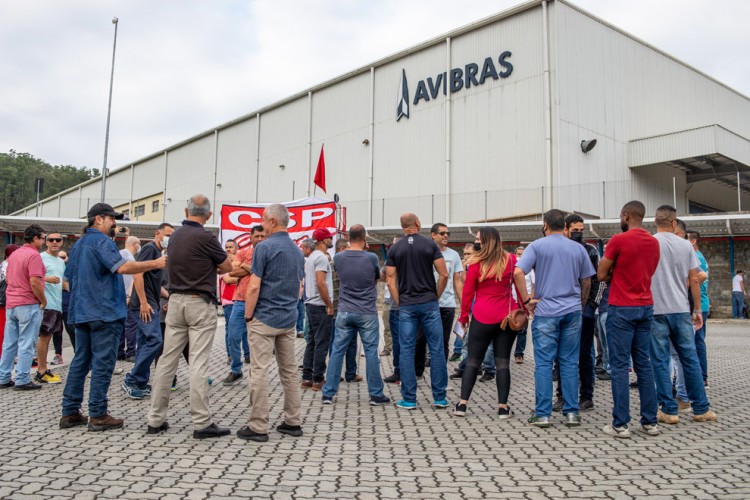 Avibras anuncia negociação da fábrica para empresa da Arábia Saudita