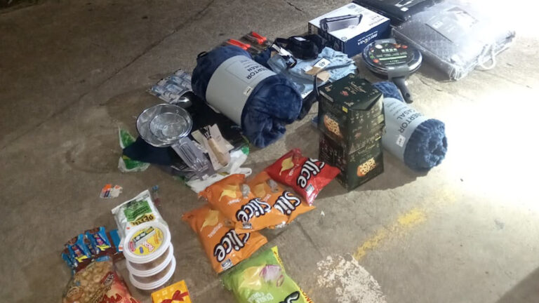 Funcionárias de loja de departamento furtam mais de R$ 2 mil em produtos