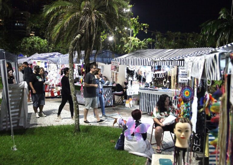 Santos Verão: feiras de economia criativa levarão artesanato e lazer à Ponta da Praia nos fins de semana