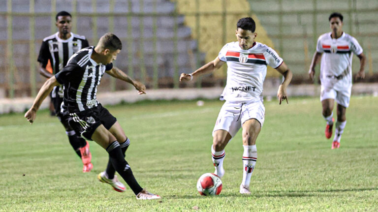 Botafogo joga bem, mas perde do Atlético-MG na Copinha e se despede da competição
