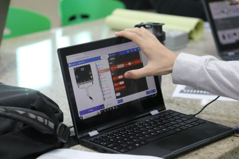 Sesi abre mais de 300 vagas para curso de robótica em São José Jacareí; veja como se inscrever