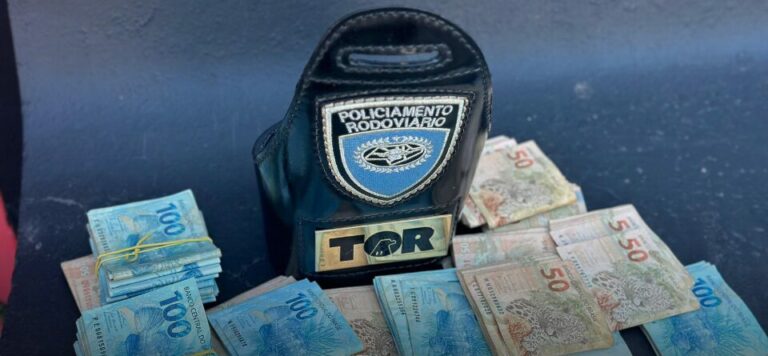 Mulher denuncia dinheiro escondido em casa, e marido é preso, suspeito de roubo de carga de televisores, em Praia Grande