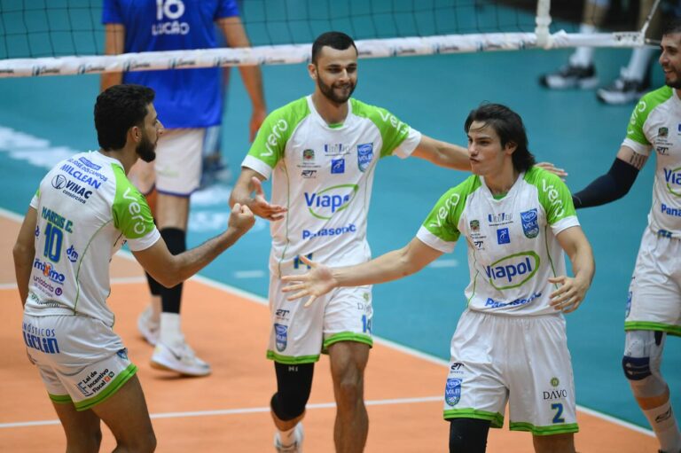 São José Vôlei se complica na luta contra o rebaixamento na Superliga