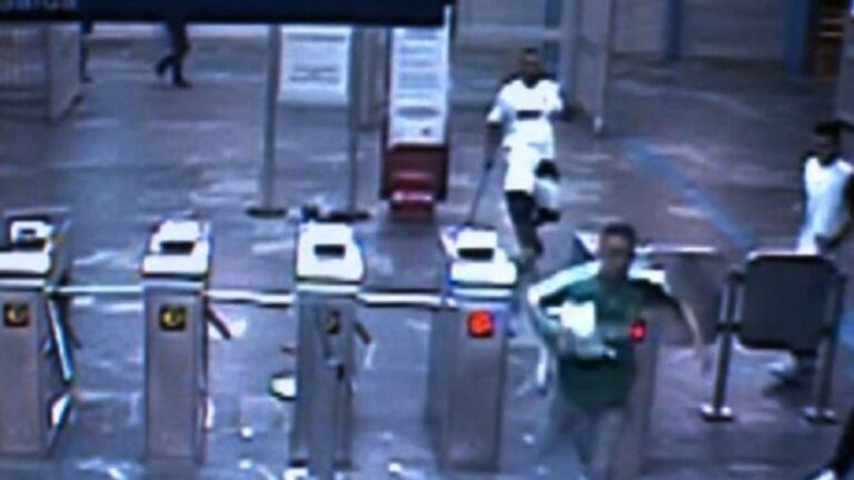 Torcedores do Santos são condenados a 24 anos de prisão por morte de homem palmeirense