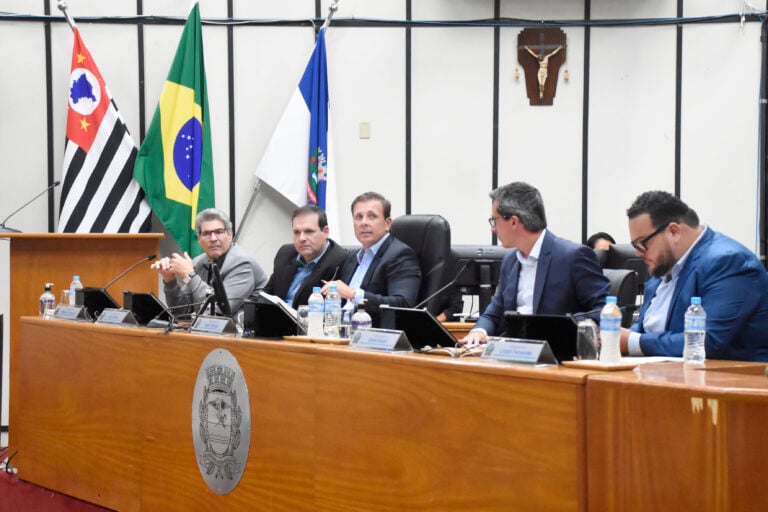 Com favoritismo de Isaac, Câmara vota a Mesa Diretora de 2026 durante a Sessão desta quarta