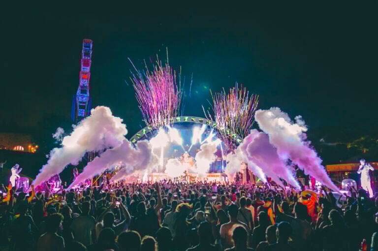 Hopi Hari abre audições para bailarinos e artistas circenses para o Hopi Night 2025