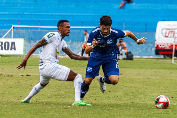 Taubaté visita Oeste e busca a vitória para se manter no G8 do Paulista Série A2 Taubaté visita Oeste e busca a vitória para se manter no G8 do Paulista Série A2