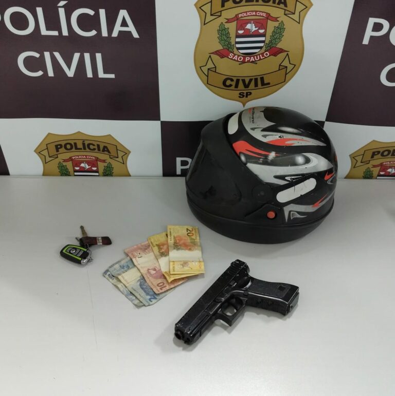 Homem é preso após assaltar sorveteria em São José