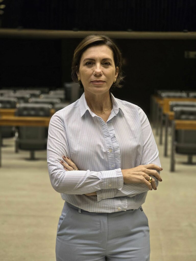 Por trás da “Batalha dos Bonés”; Entenda