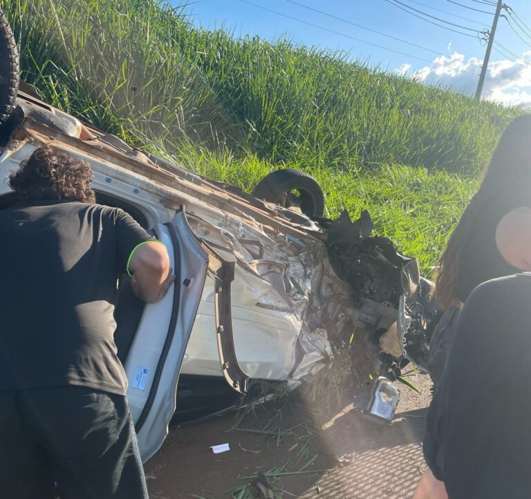 Após acidente envolvendo três veículos, idoso morre em rodovia de Altinópolis