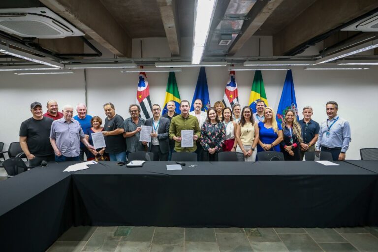 Prefeitura de Ribeirão Preto assina contrato para construção de 160 moradias populares