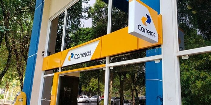 Correios Trabalhadores dos Correios iniciam greve por tempo indeterminado