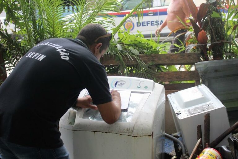 Santos amplia ações de orientação, fiscalização e atendimento a comerciantes