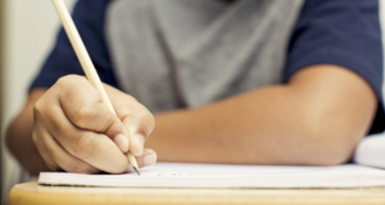 SP anuncia R$ 1,7 milhão em premiação para prefeituras na região de Ribeirão Preto que avançaram na alfabetização de crianças