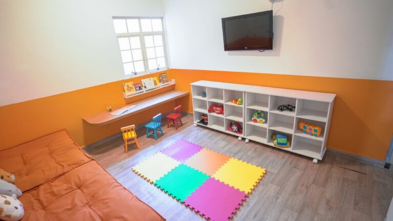 Unimed Araçatuba reforma casa de acolhimento infantil com foco em conforto e dignidade