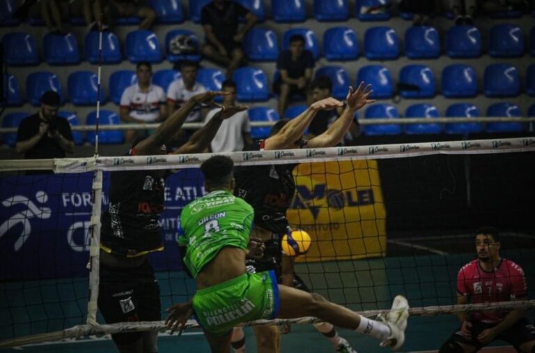 São José Vôlei visita o Praia Clube em Uberlândia nesta sexta-feira