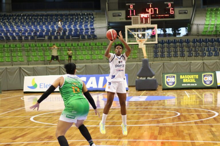 São José ganha segundo jogo seguido na Liga de Basquete Feminino