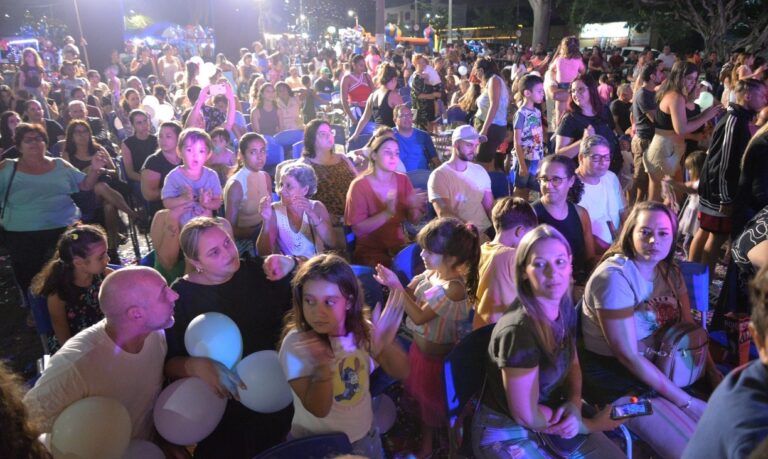 Show Encantado da Páscoa teve público com cerca 1 mil pessoas, em Campinas