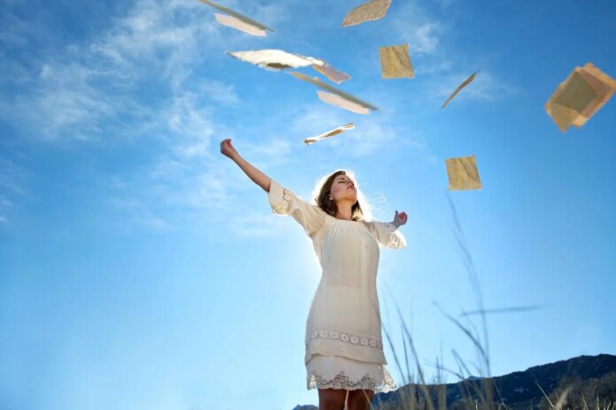 Adriana Rielo: “A arte de deixar ir: Desapego”