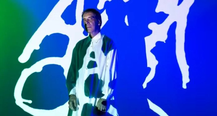 Arnaldo Antunes lança novo álbum com parcerias de Erasmo Carlos, Marisa Monte e David Byrne