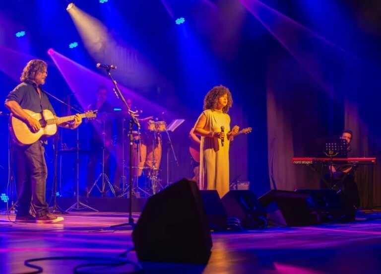 ‘Beatles na Esquina’ recebe Roberta Campos para show em São Paulo