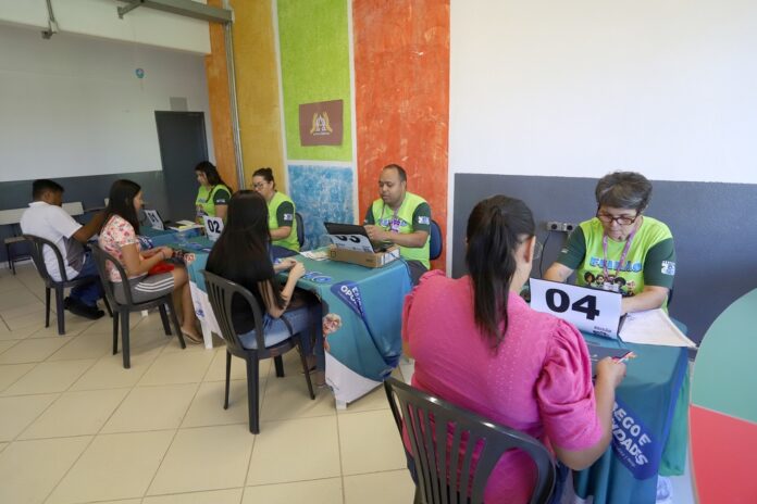 feirão empregos cadeiras