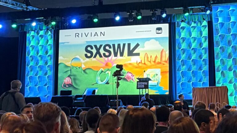 Mansur: “Três temas foram destaques absolutos no SXSW 2025: IA, saúde mental e longevidade”