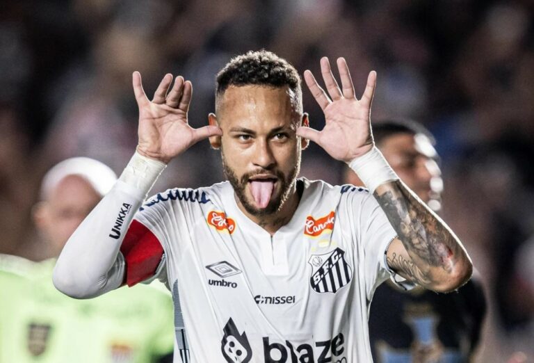 Torcida do Santos Futebol Clube diz que time acertou na volta de Neymar
