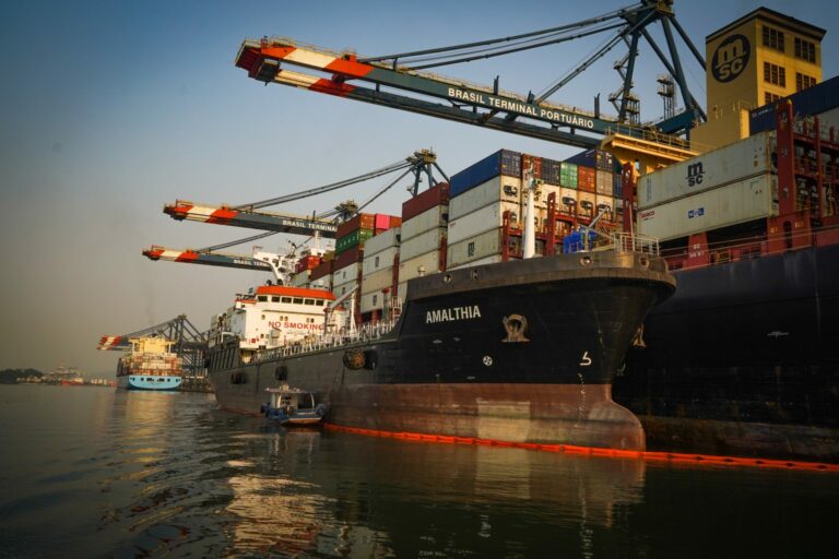 Autoridade Portuária de Santos firma acordo com porto europeu para promover sustentabilidade