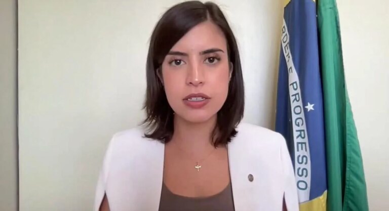 Xingamentos, violências e piadinhas: Mulheres relatam ambiente hostil na política  