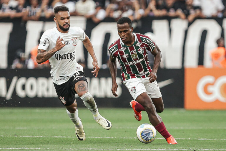 Corinthians e Fluminense se enfrentam nesta quarta com transmissão exclusiva da TH+ RECORD