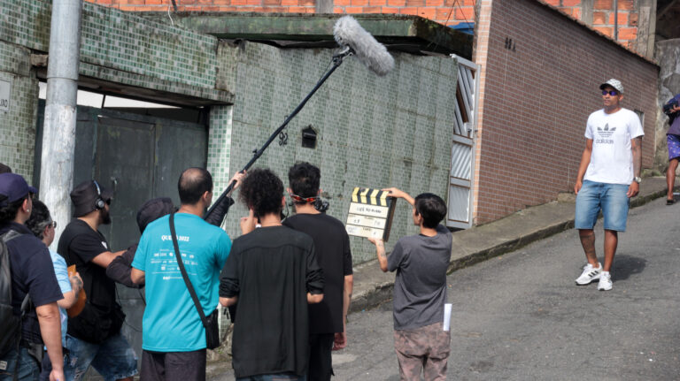 Querô abre inscrições para oficina de cinema gratuita aos moradores do bairro Jardim São Manoel, em Santos
