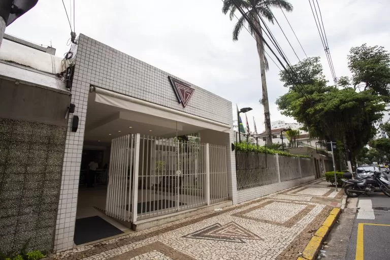 21º Campeonato Brasileiro Master Santos de Vôlei começa nesta semana com grandes nomes e participação internacional