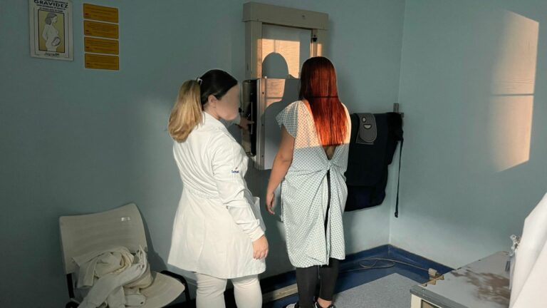 PF prende passageira com destino à França com 100 cápsulas de cocaína no aparelho digestivo