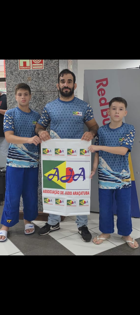 Judocas de Araçatuba conquistam pódio no Campeonato Brasileiro Regional de Judô 2025