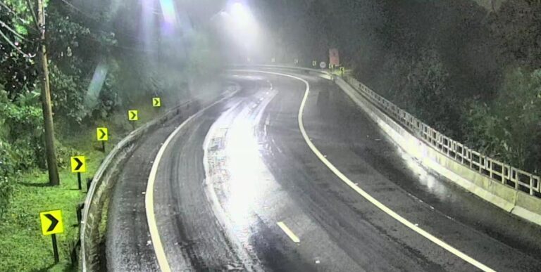 Tamoios é interditada por causa da chuva