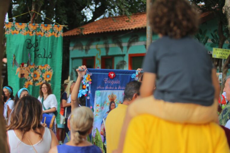 Festa do Boi Falô reúne duas mil pessoas e celebra resistência no distrito de Barão Geraldo