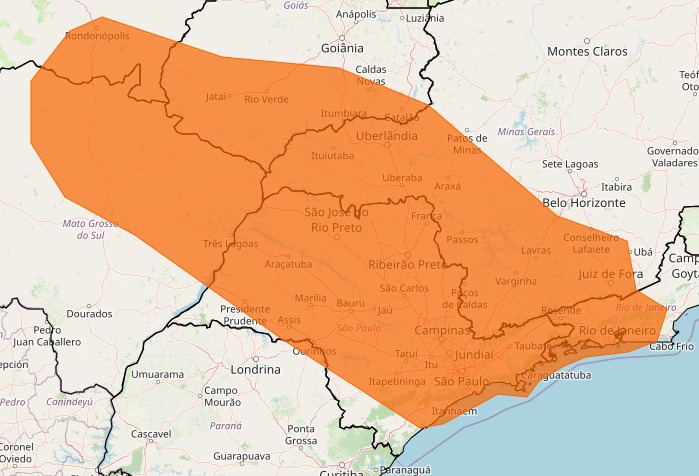 Inmet renova alerta laranja para chuvas intensas e ventos de até 100 km/h na região