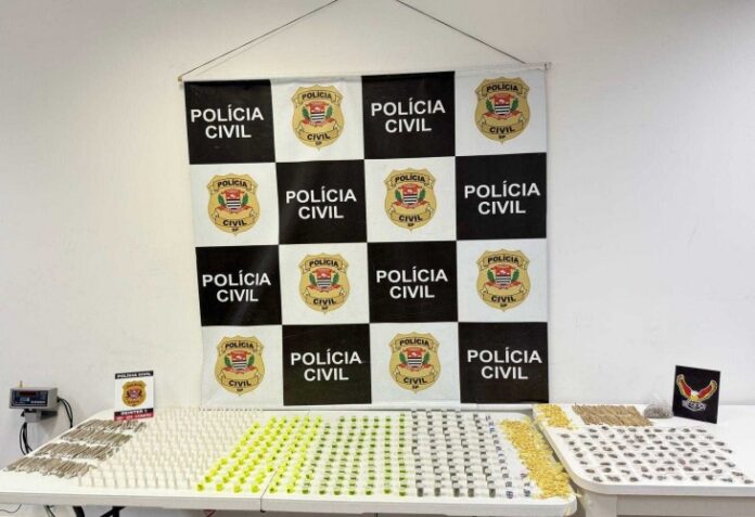 Homem é preso por tráfico de drogas após apreensão de grande quantidade de entorpecentes em São José